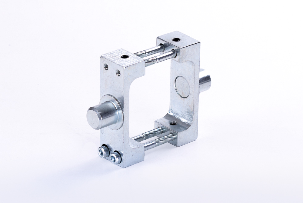 Intermediate hinge for cylinders H-series