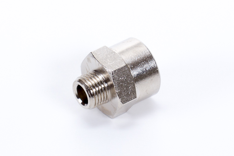 Double reducing nipples, 1 x male thread (small), 1 x female thread (big)
