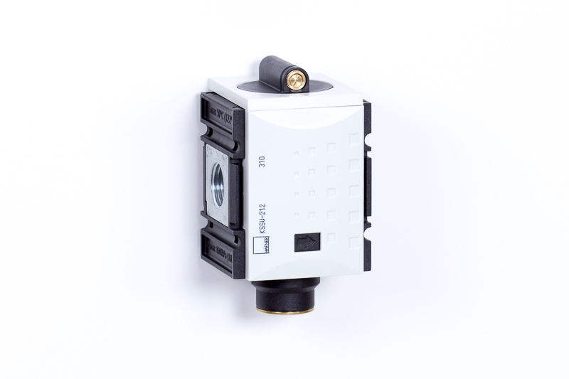Soft start valves
