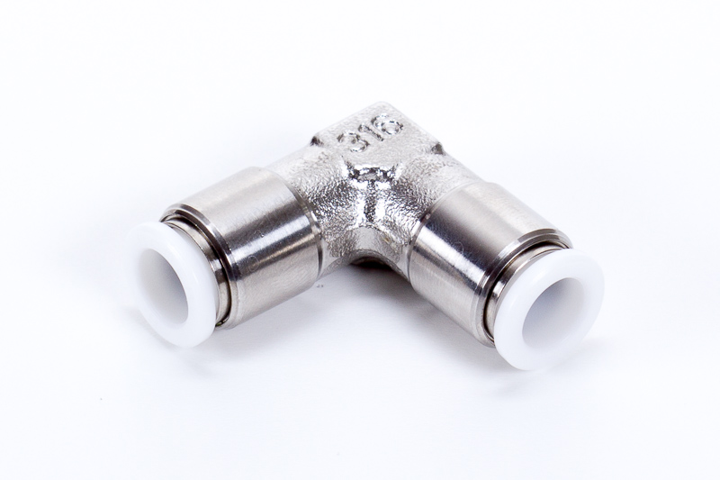 Elbow push-in connectors