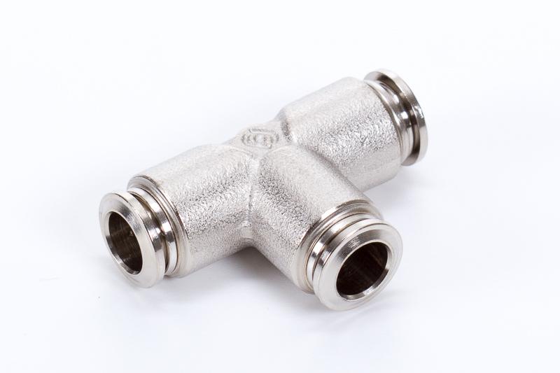T push-in connectors