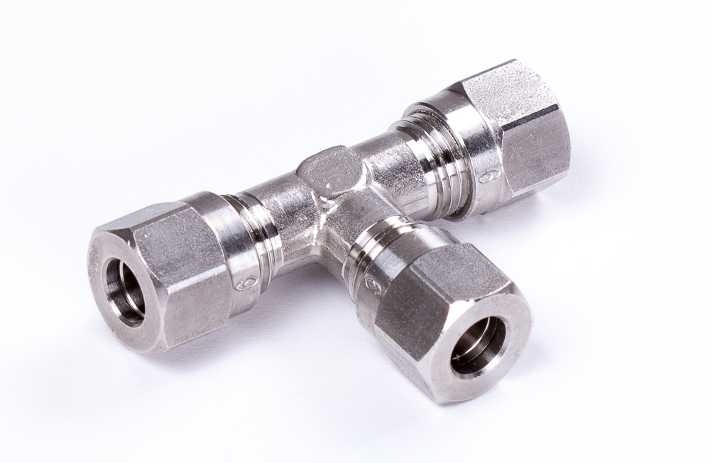 T-compression fitting connectors